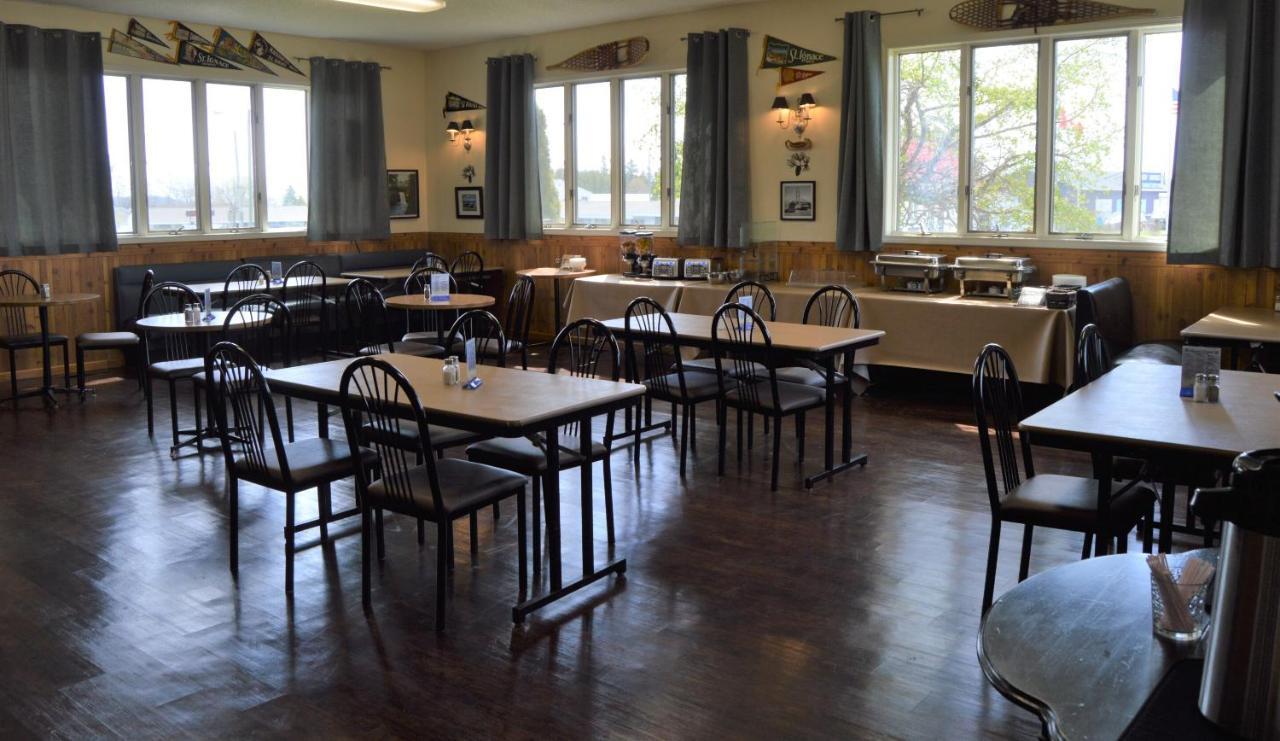 Cedar Hill Lodge St. Ignace Zewnętrze zdjęcie
