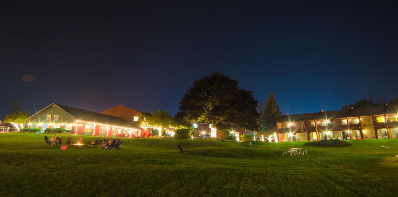 Cedar Hill Lodge St. Ignace Zewnętrze zdjęcie