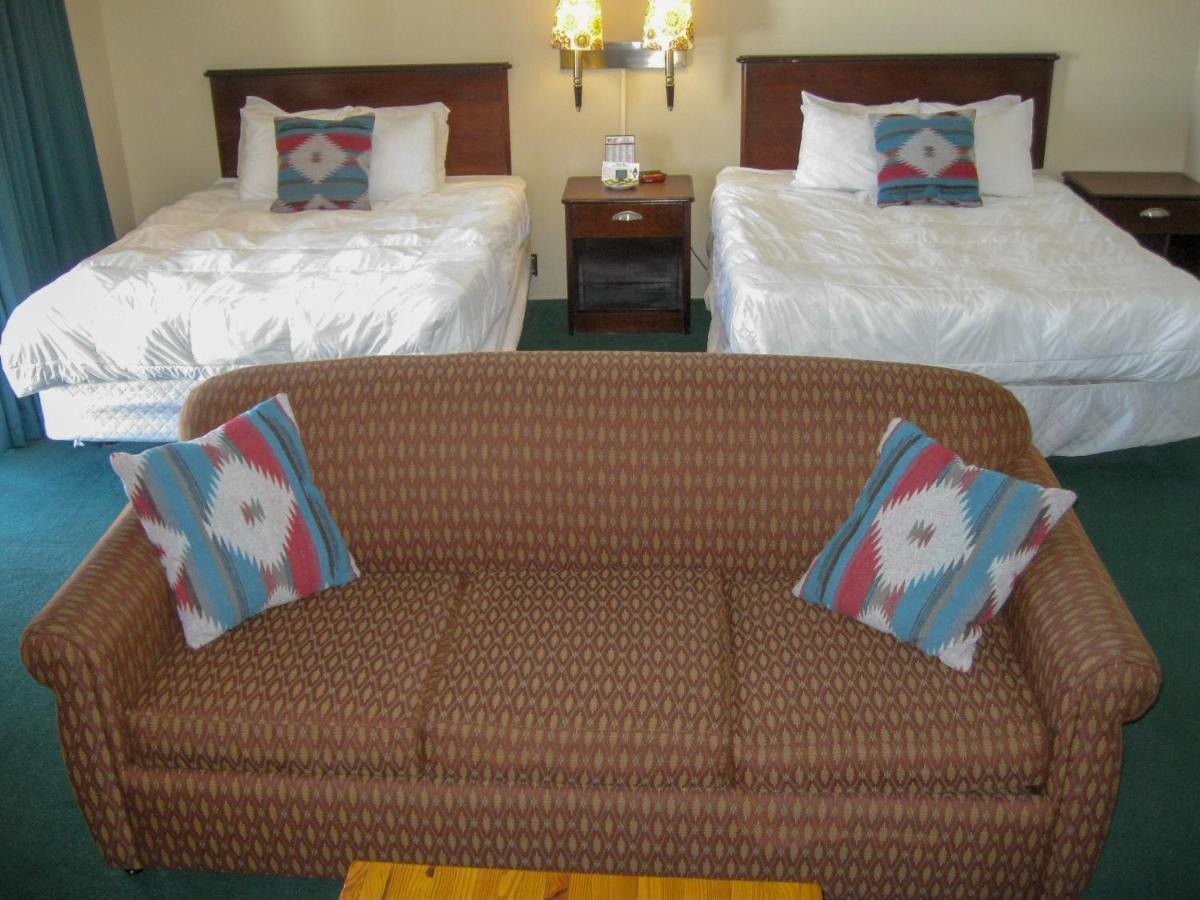 Cedar Hill Lodge St. Ignace Zewnętrze zdjęcie