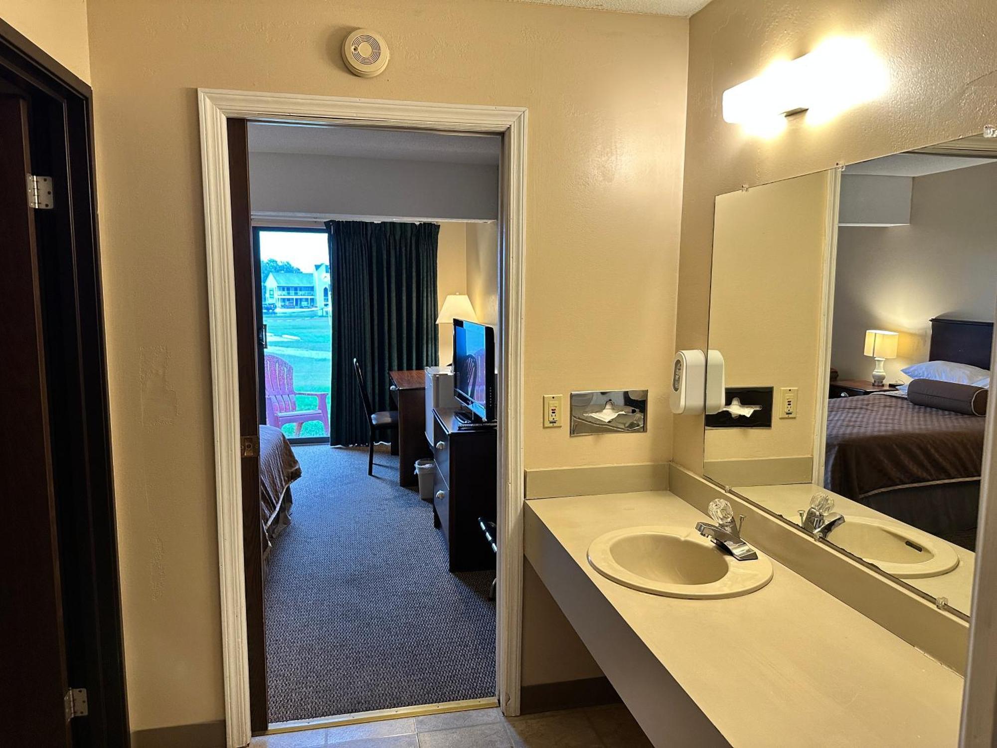Cedar Hill Lodge St. Ignace Zewnętrze zdjęcie